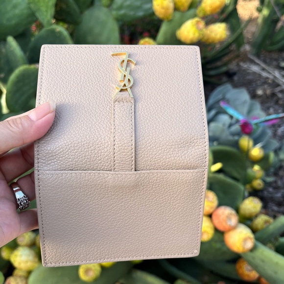 YSL Wallet/Card Holder - Picture 7 of 7